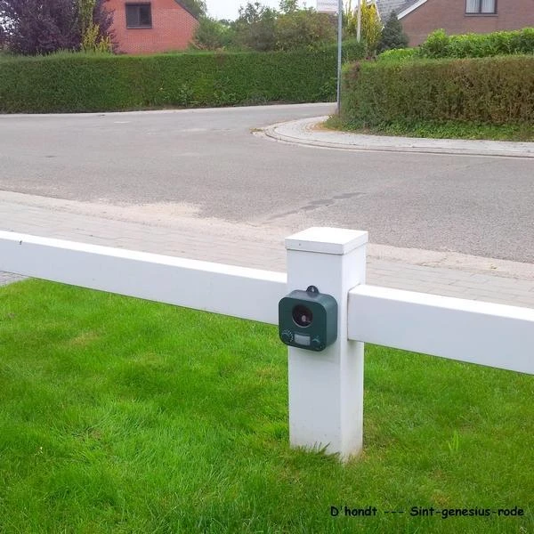 Verjager katten, honden, konijnen,... op zonne-energie Verjager Katten, Honden, Konijnen,... Op Zonne-energie -Outdoor Tuinonderhoudswinkel verjager katten honden solar 1484055754 2 600